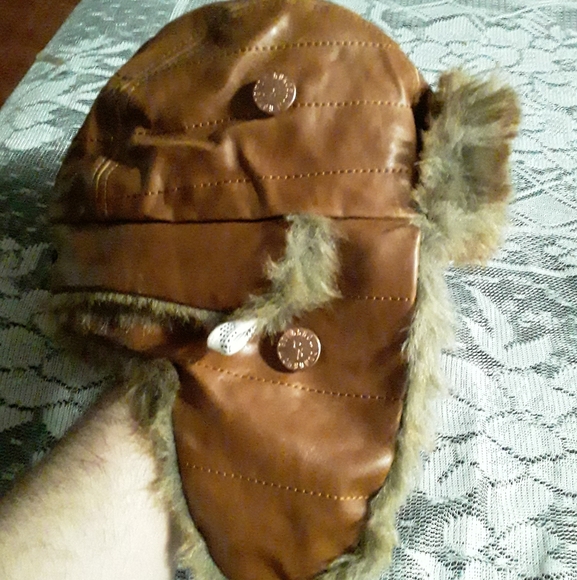 GongShow Faux Leather/Fur Trapper Winter Hat - Picture 10 of 16
